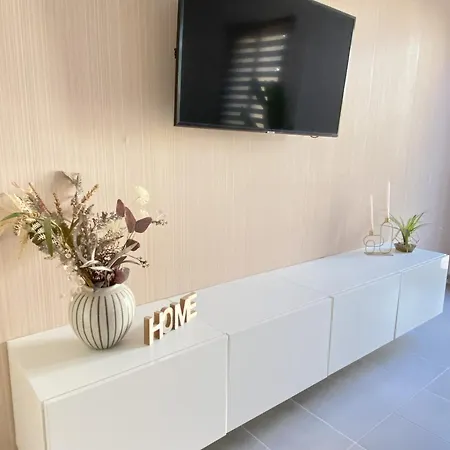 Apartment Amazing Modern Bungalow Afr